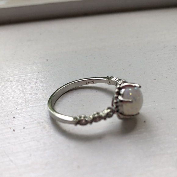 TWO LEFT Gorgeous White Fire Opal Sterling Silver 925 Ring - Picture 3 of 3